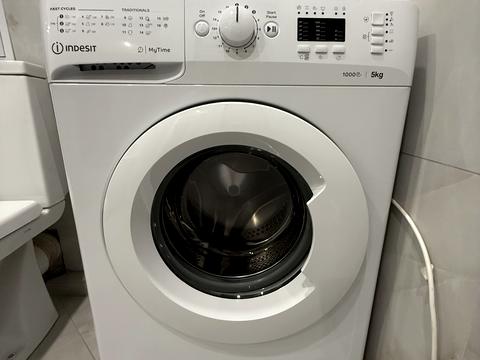 квартира по адресу Александра Довженко ул., 33