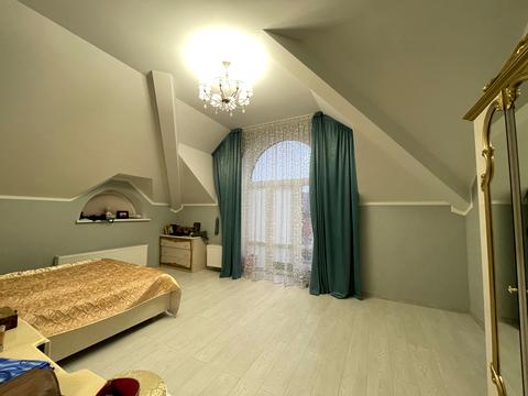 будинок за адресою Інститутська, 9