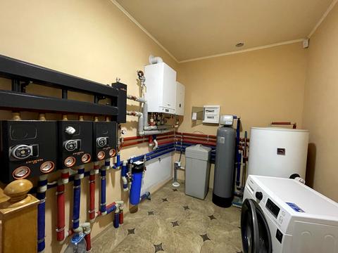 будинок за адресою Інститутська, 9