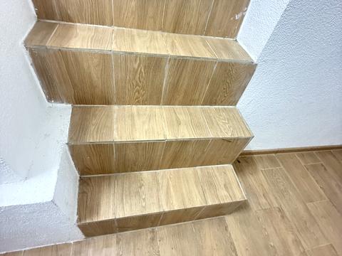 комерційна за адресою Пирогова вул., 76а