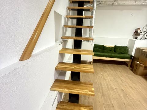 комерційна за адресою Пирогова вул., 76а