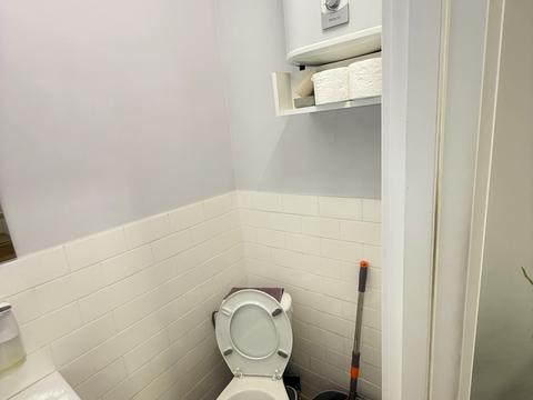 комерційна за адресою Пирогова вул., 76а