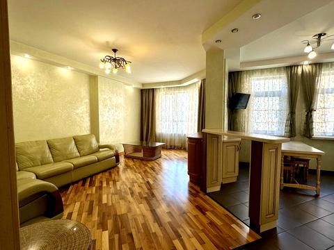 квартира за адресою Олександра Мишуги вул., 2