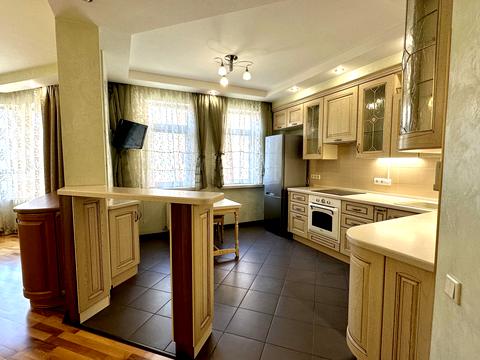 квартира за адресою Олександра Мишуги вул., 2