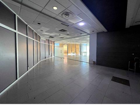 коммерческая по адресу Большая Васильковская ул. (Красноармейская), 1-3