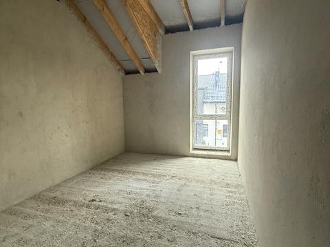 будинок за адресою Місячна вул.