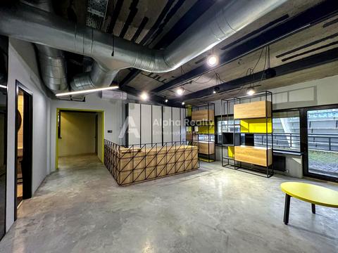 комерційна за адресою Велика Васильківська вул. (Червоноармійська), 55