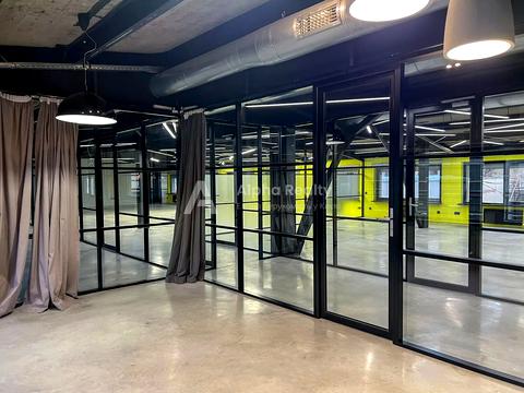 комерційна за адресою Велика Васильківська вул. (Червоноармійська), 55