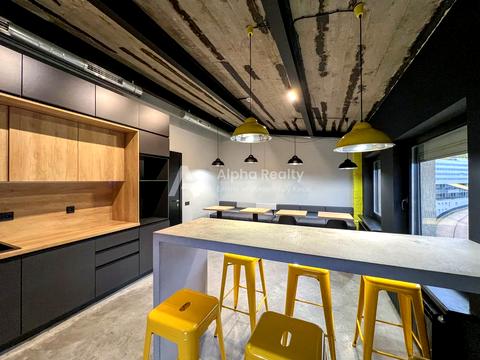 комерційна за адресою Велика Васильківська вул. (Червоноармійська), 55