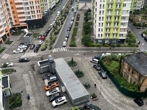 квартира по адресу Олеся Бердника ул., 1-Д