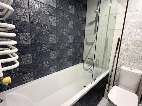 квартира за адресою Білогірська вул., 3-А