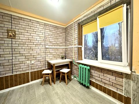 квартира за адресою Зодчих вул., 6-А