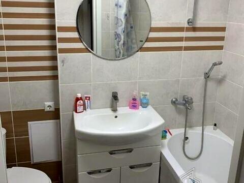 квартира за адресою Генерала Генадія Воробйова вул. (Курська), 8-А