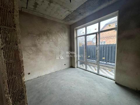 будинок за адресою с. Петропавлівська борщагівка, Івана Багряного вул.