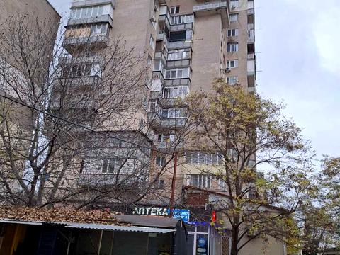 квартира за адресою Михайла Грушевського вул., 52