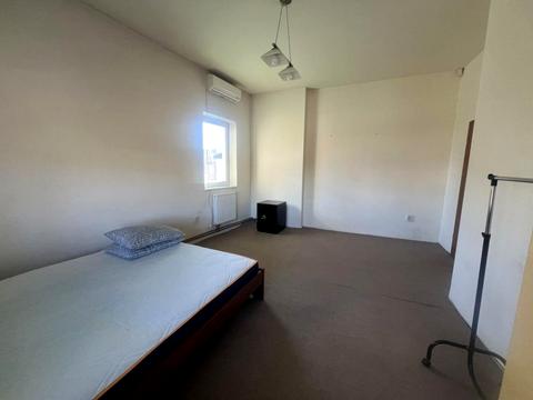 комерційна за адресою Оноре де Бальзака вул., 20