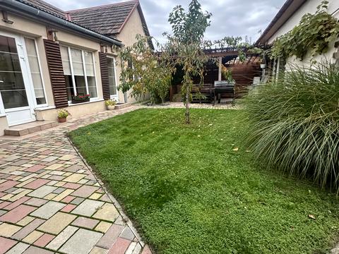 будинок за адресою Сергія Параджанова вул. (Адмірала Нахімова)