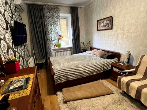 квартира по адресу Базарная ул., 10