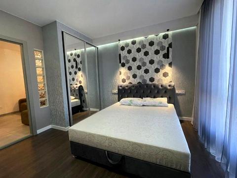 квартира за адресою Незалежності вул. (Титова), 17-А