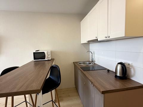 квартира за адресою Олега Мудрака вул. (Генерала Наумова), 1-Б