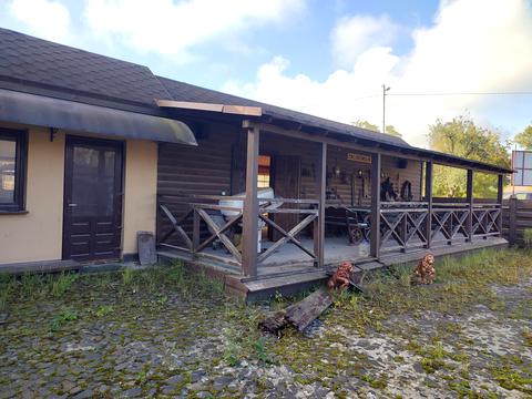 коммерческая по адресу Івана Франка, 1