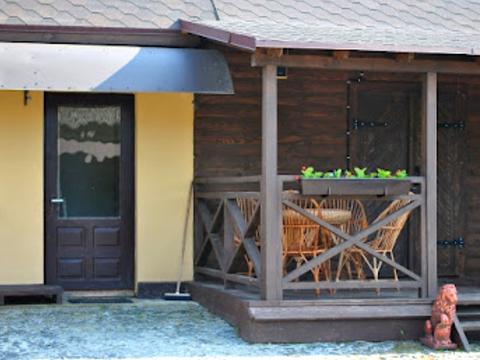 коммерческая по адресу Івана Франка, 1