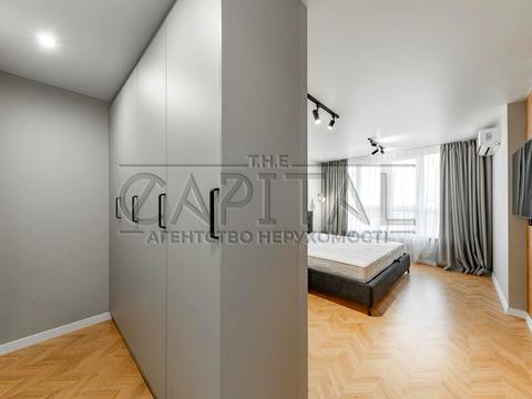 квартира за адресою Михайла Максимовича вул. (Онуфрія Трутенка), 32