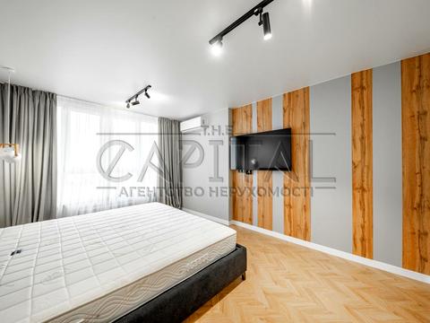 квартира за адресою Михайла Максимовича вул. (Онуфрія Трутенка), 32