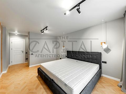 квартира за адресою Михайла Максимовича вул. (Онуфрія Трутенка), 32