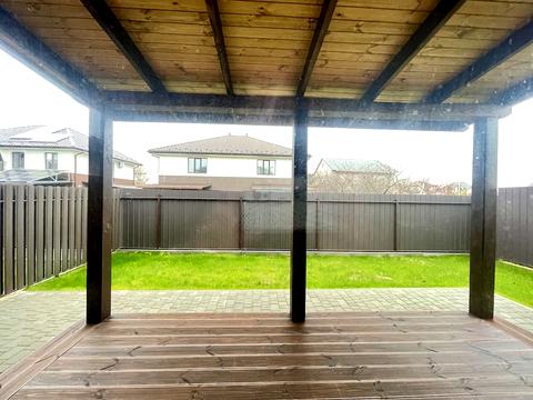 будинок за адресою Вишнева вул.