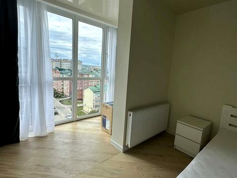 квартира за адресою Героїв Майдану вул. (Червоноармійська), 192