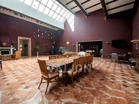 дом по адресу Строителей, 9