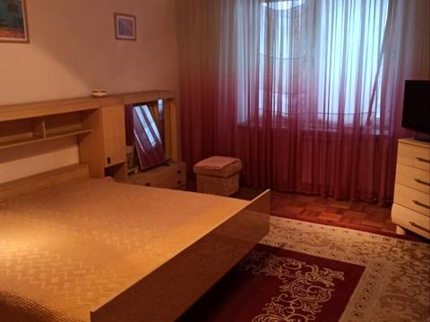 квартира по адресу Грушевського ул., 40