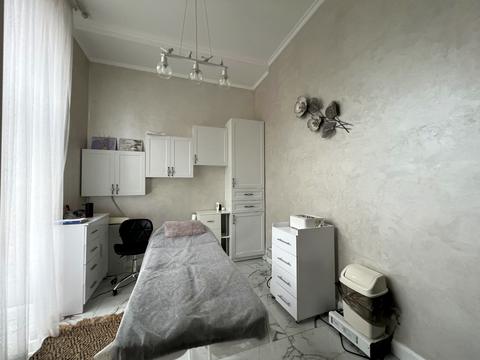 коммерческая по адресу Євгена Рихліка ул. (5-й  Щорса), 15