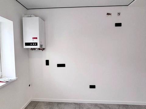 будинок за адресою Місячна вул.