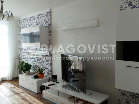 квартира за адресою Івана Крамського вул., 9