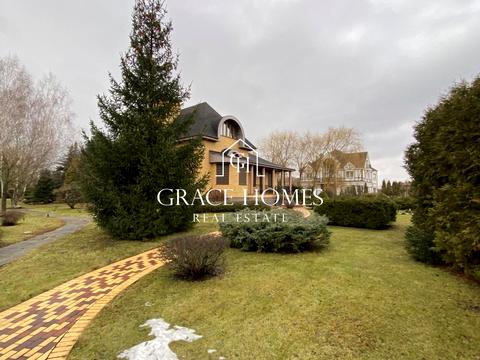 дом по адресу Центральна, 1