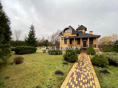 дом по адресу Центральна, 1