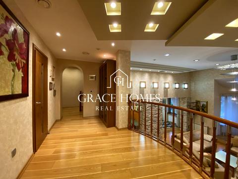 дом по адресу Центральна, 1