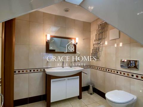 дом по адресу Центральна, 1