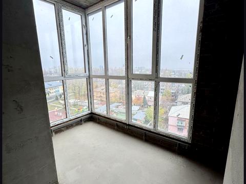 квартира за адресою Високовольтна вул., 14а