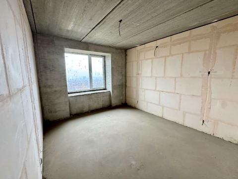 квартира за адресою Високовольтна вул., 14а