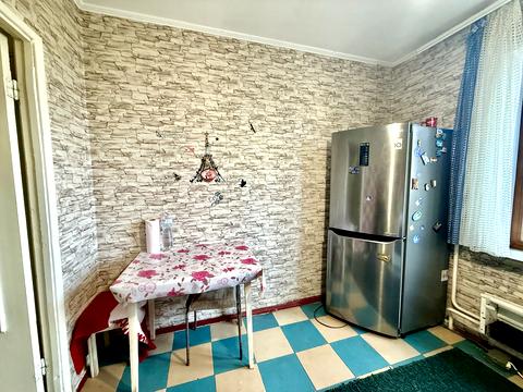 квартира за адресою Водограйна вул. (Гаврилова), 2