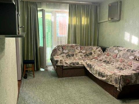 квартира за адресою Космонавтів вул., 112