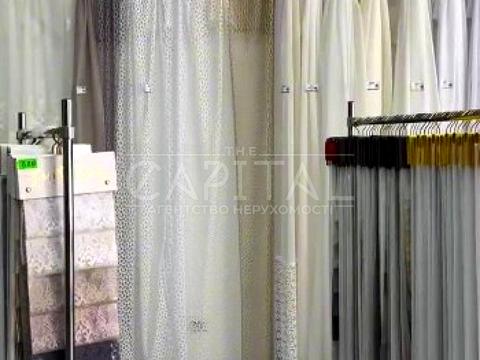 коммерческая по адресу Михайла Грушевського бульв., 13