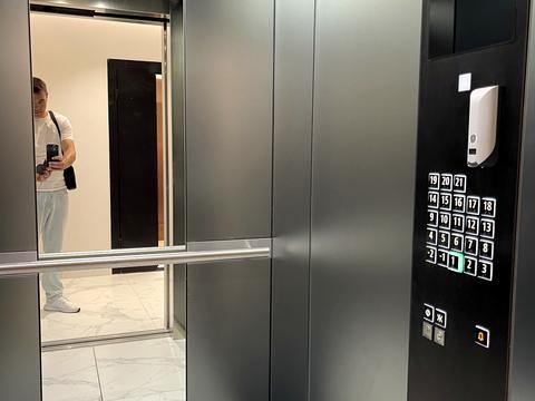 квартира за адресою Київ, Василя Тютюнника вул. (Анрі Барбюса), 39/2