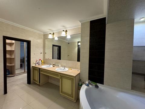 квартира за адресою Володимира Івасюка просп. (Героїв Сталінграду), 53-Б