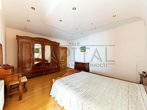 квартира за адресою Назарівська вул. (Вєтрова), 7