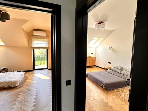 дом по адресу Пустомыты, садова