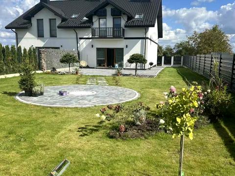 дом по адресу Пустомыты, садова